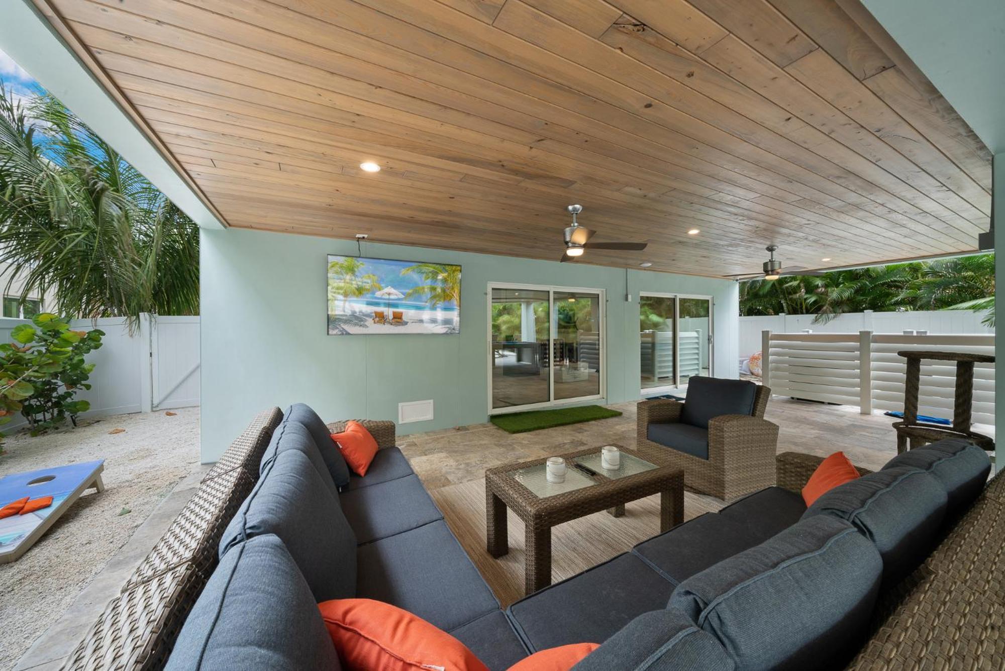 Acqualuxe - Exquisite 2022 Lux Canal W Outdoor Oasis Pool Dock Sup Kayaks Fire Pit Holiday home