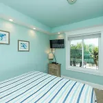 Bay Breezes At Bayside Bungalow