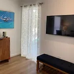 Minnow 1 Cabin