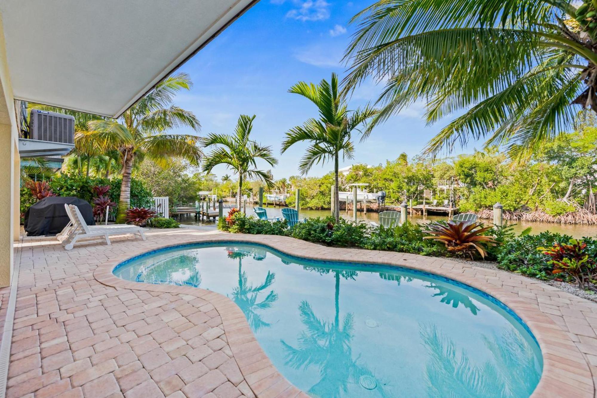 Paradise On Pine Holiday home *