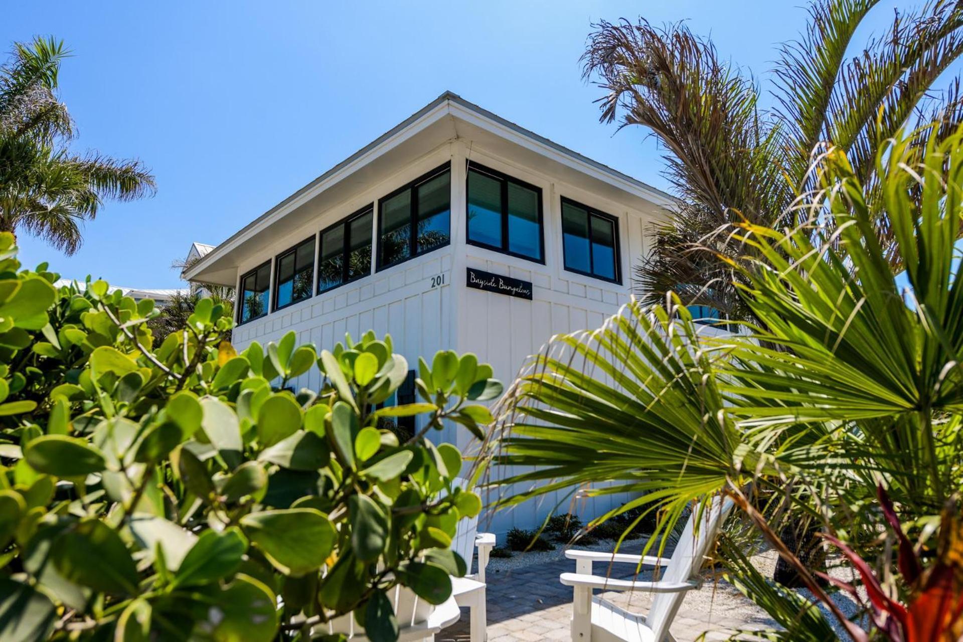 Bay Breezes At Bayside
