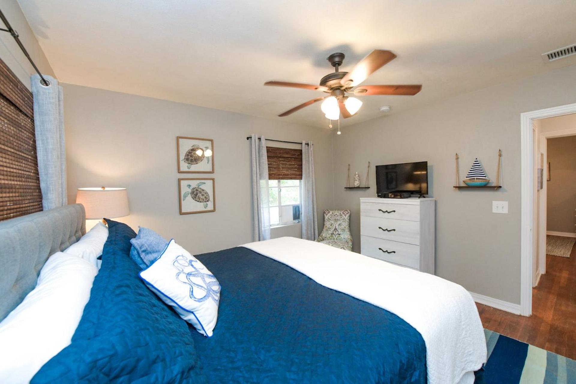 Casa - So Close Hear The Waves Historic W Gear Holiday home Anna Maria